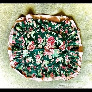 Queen Size Comforter, Bed Skirt and Shams